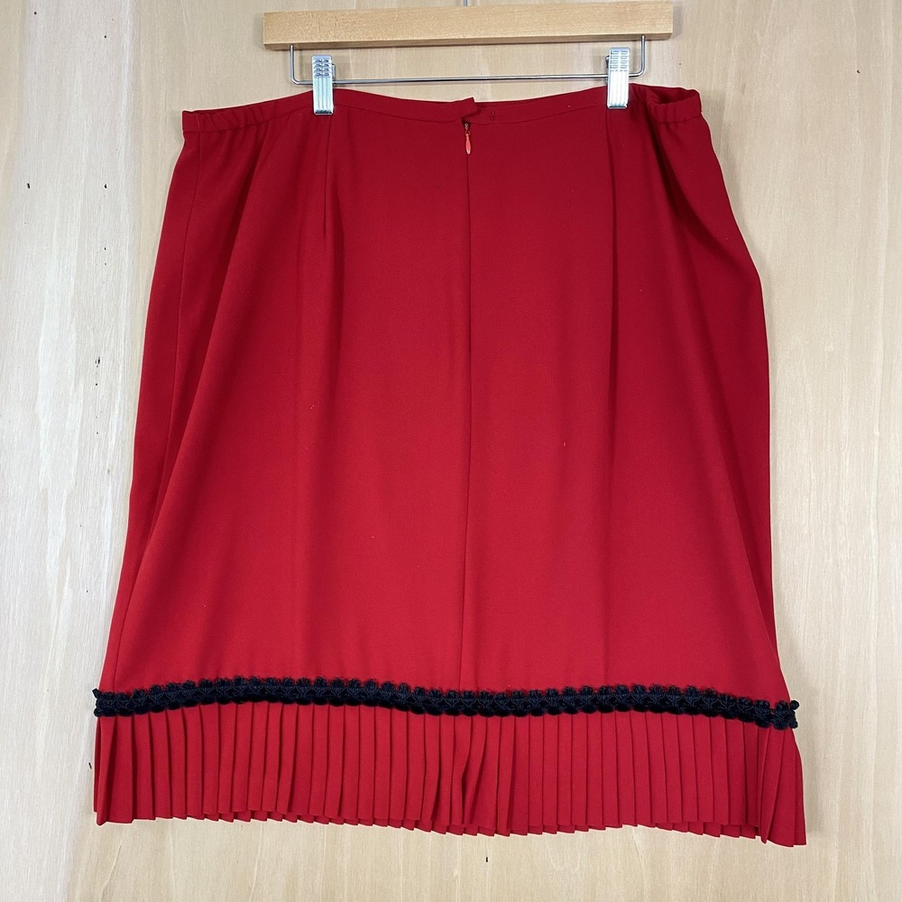 Talbots Skirt Womens 18 Red Pleated Hem Black Trim Lined Knee Length USA Made - Picture 4 of 10